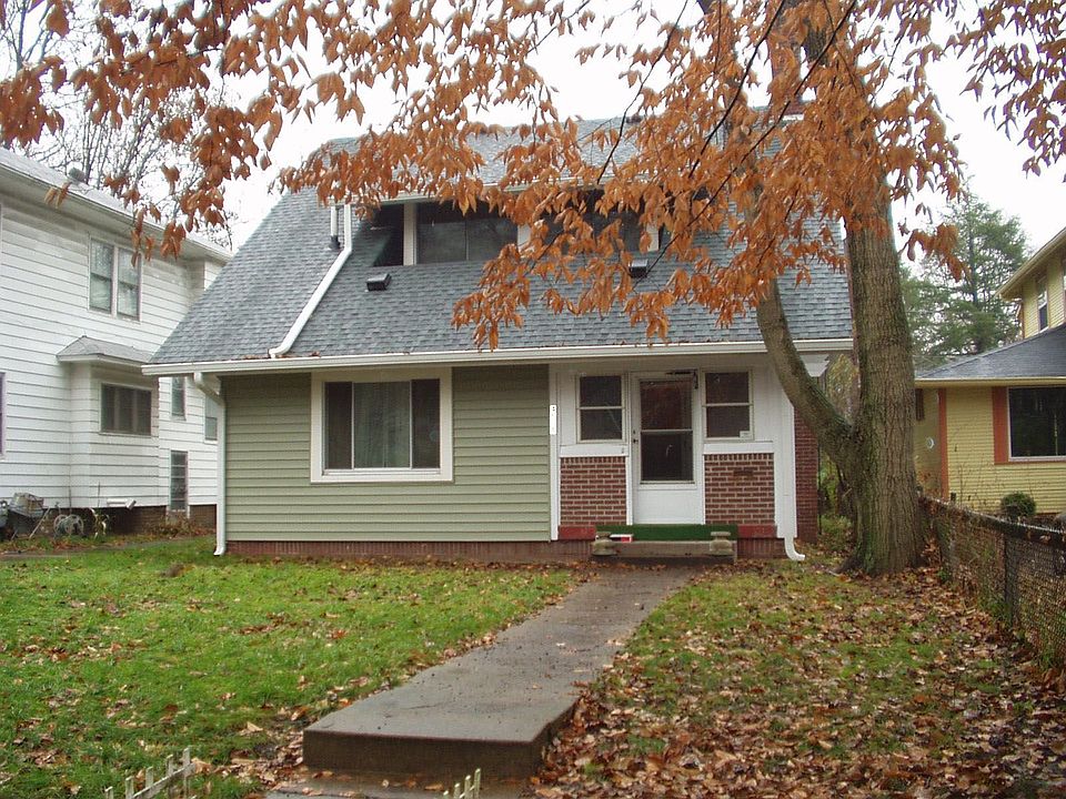 4BR 2 Ba