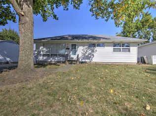 2222 Yorkshire Dr, Decatur, IL 62526