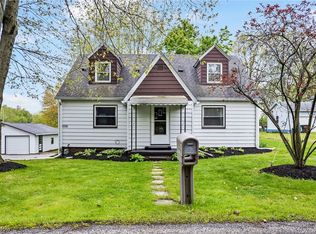 2318 Stahl Rd, Akron, OH 44319