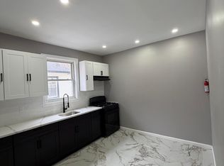 289 Weequahic Ave #B, Newark, NJ 07112