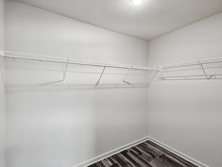 Cedar Bluff Apartments — Photo 25