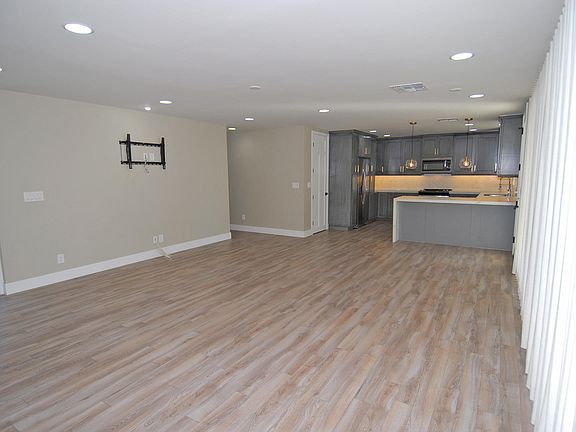 2nd image of 8541 E Catalina Dr