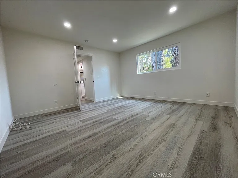1131 S Alta Vista Ave #F — Photo 16