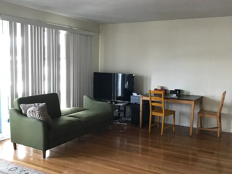 180 Central St #11 — Photo 9