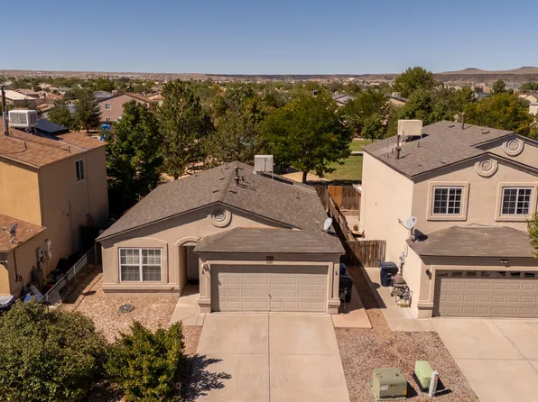 2201 Sea Breeze St NW, Albuquerque, NM 87120