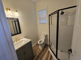 220 W 6th St, Lexington, KY 40508