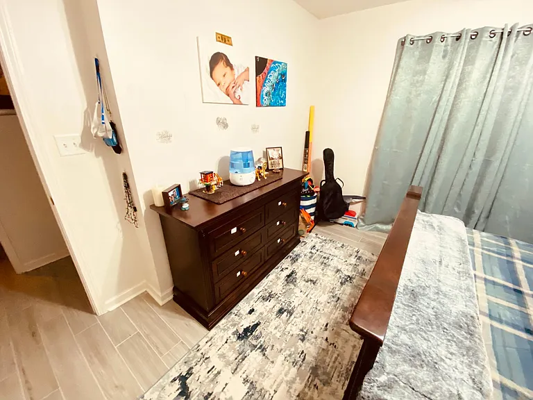 Front Bedroom - 1st Floor