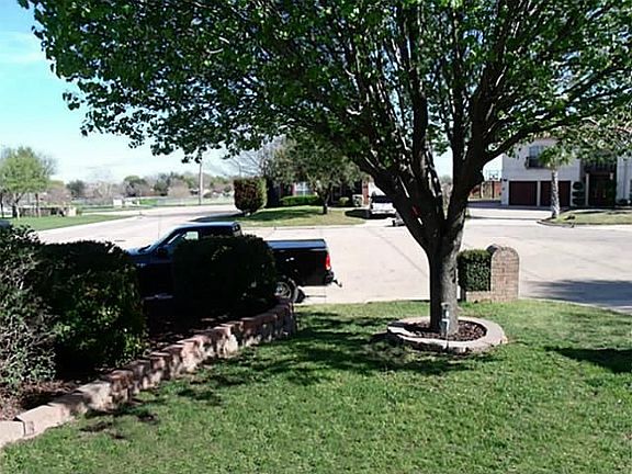 2nd image of 6759 Fossil Park Ct