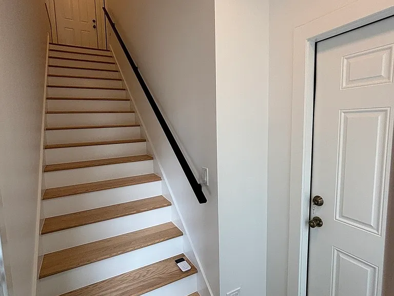 6042 S Eberhart Ave #2 — Photo 3
