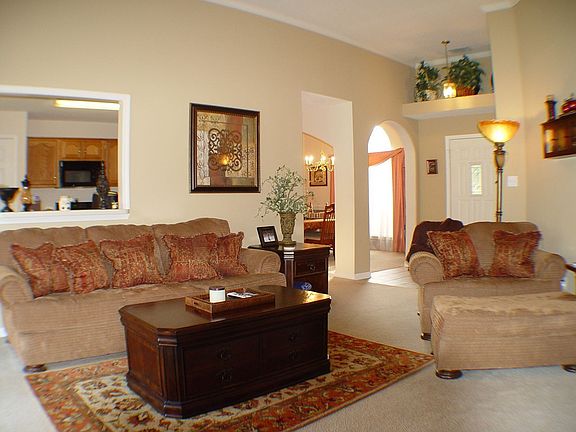 4th image of 3188 Shady Oaks Cv