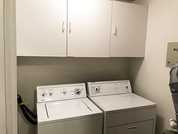 4th image of 2124 River Heights Walk SE