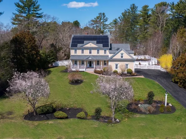 1 Hawthorne Ln, Norwell, MA 02061