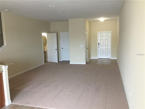 2nd image of 11967 Greengate Dr
