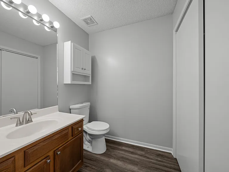 Heritage Park Villas — Photo 10