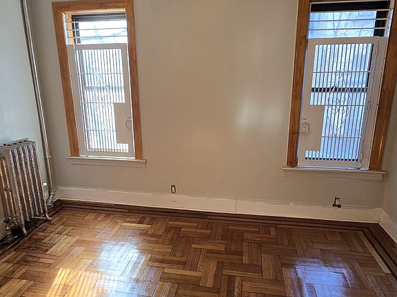 4th image of 1150 President St APT A3