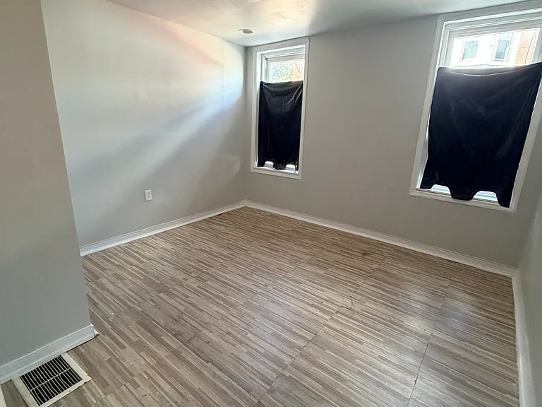 6030 Greenway Ave — Photo 14