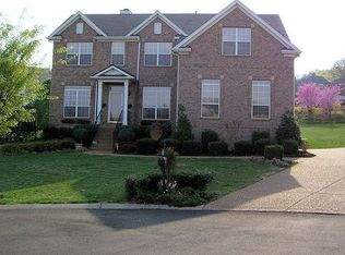 105 Camp Creek Ct, Hendersonville, TN 37075