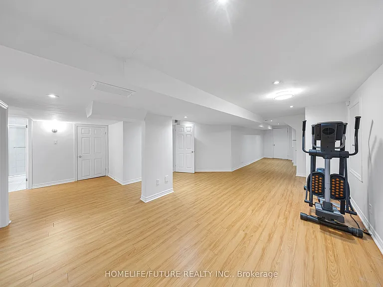 262 Helen Ave — Photo 48