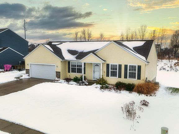 3rd image of 7123 Cornerstone Dr SE