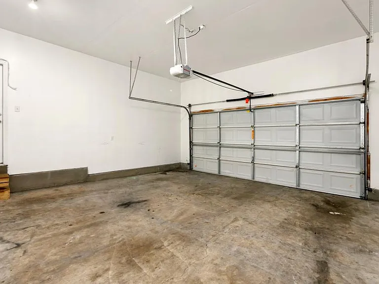 5551 W 29th St #4111 — Photo 15