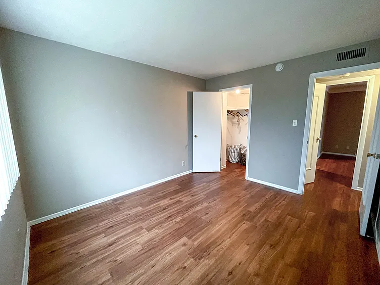 2 Bedroom
