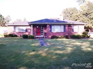 1311 E Cleveland St, Dillon, SC 29536