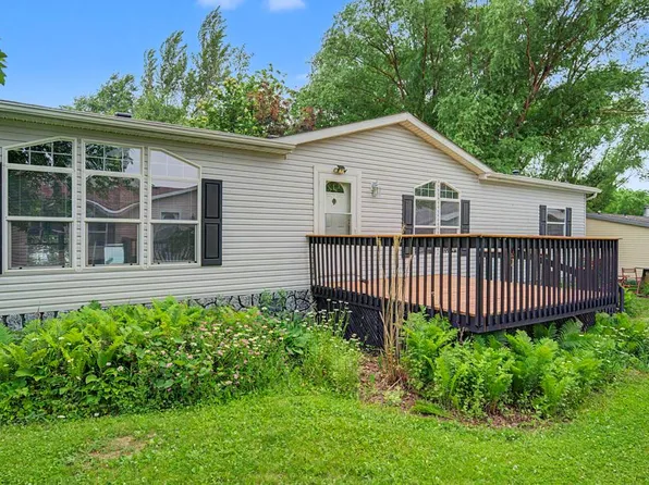 420 Juniper Ct, Altoona, IA 50009