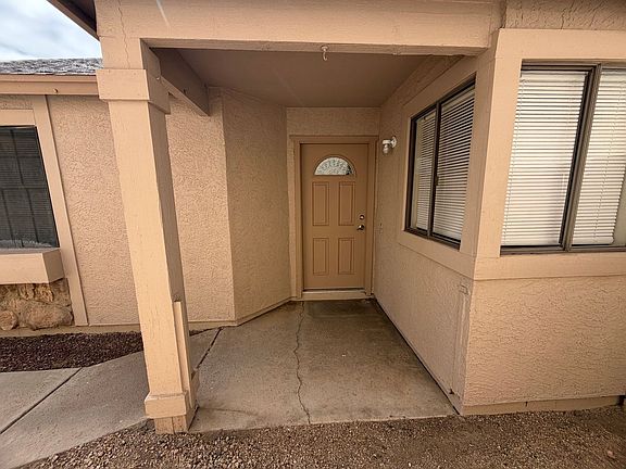 3rd image of 6328 W Mercer Ln