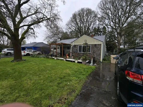 3725 Knox Butte Rd E, Albany, OR 97322