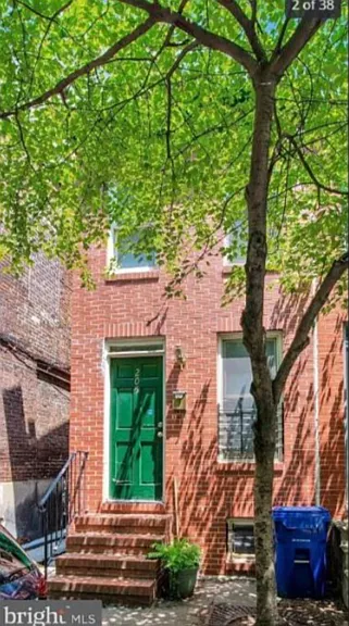 205 Penn St — Photo 1
