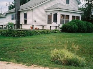 4749 Pinicon Ridge Rd, Central City, IA 52214