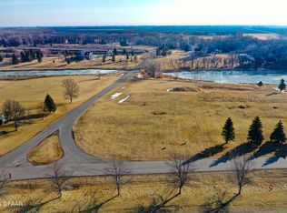 5807 Adams Dr, Grand Forks, ND 58201