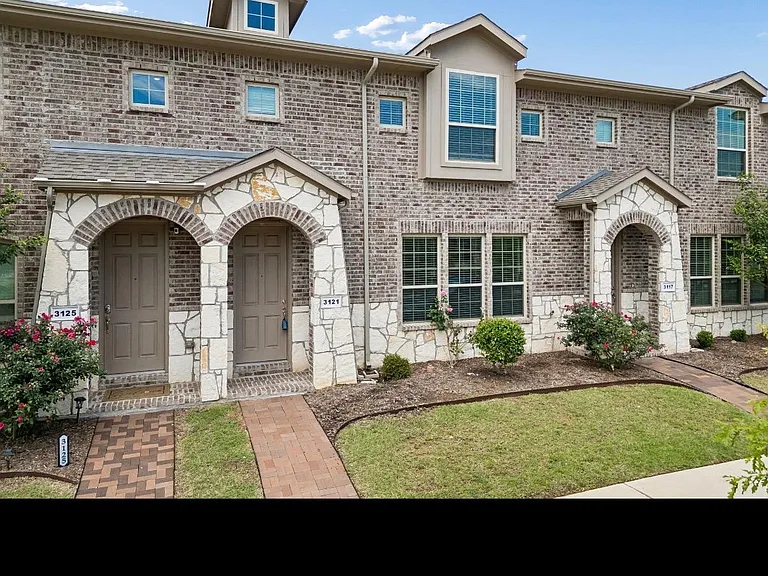 3121 Solana Cir — Photo 2