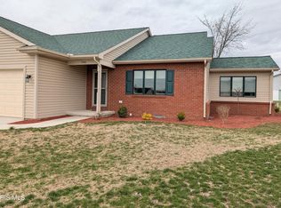 1506 Bristow Ct, Defiance, OH