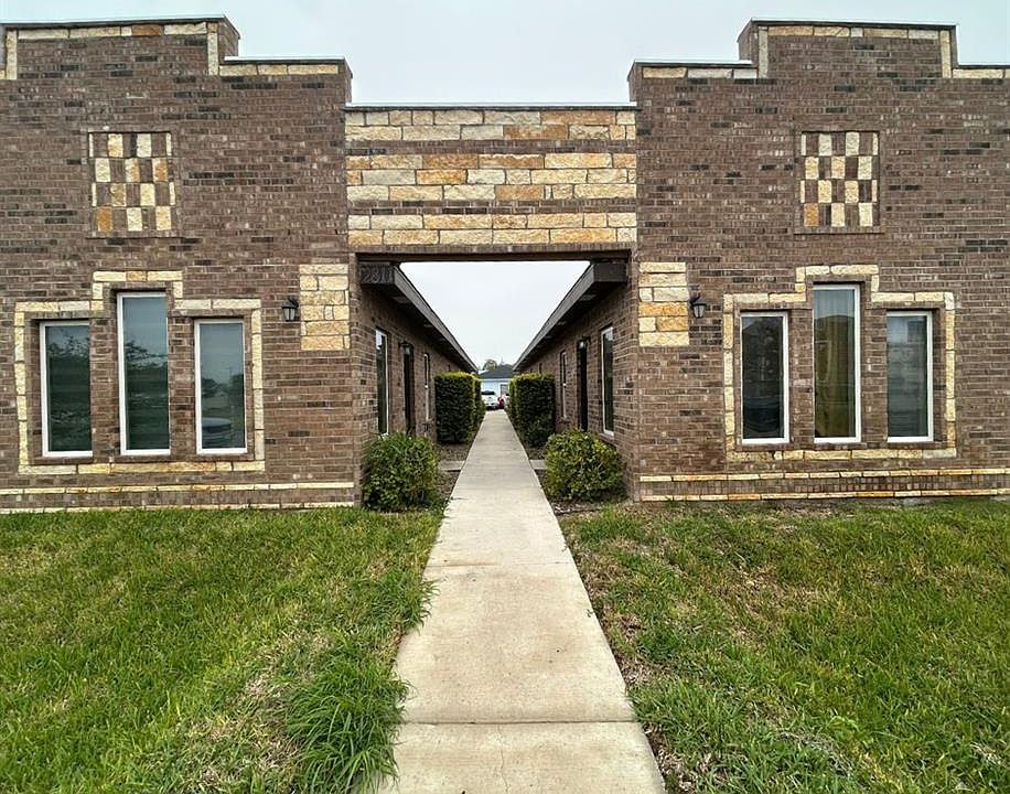 1st image of 2811 Primrose Ave #A