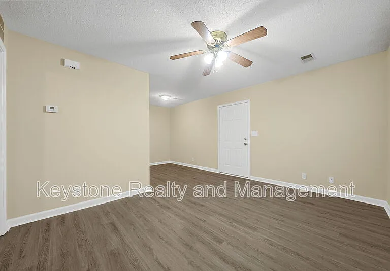119 Mace Ln #202 — Photo 6