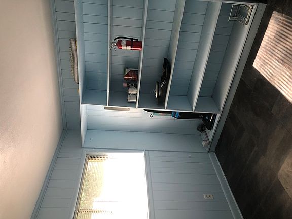 5th image of 2032 Briarwood Dr
