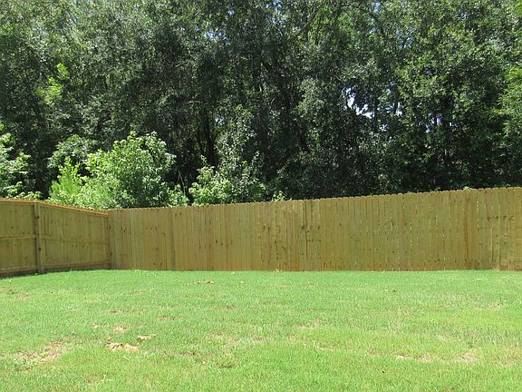 4th image of 1104 Park Meadows Dr