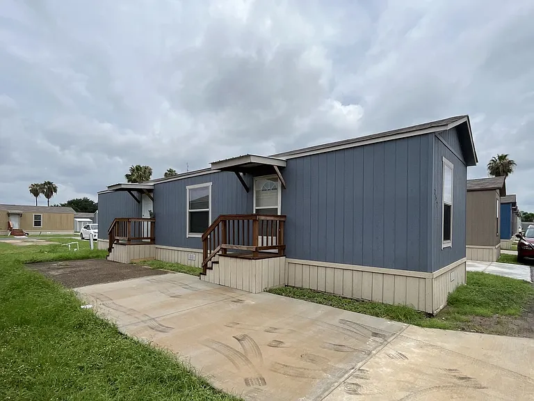 2901 E Highway 107 — Photo 78