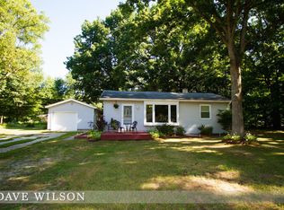 607 Schultz St NW, Sparta, MI 49345