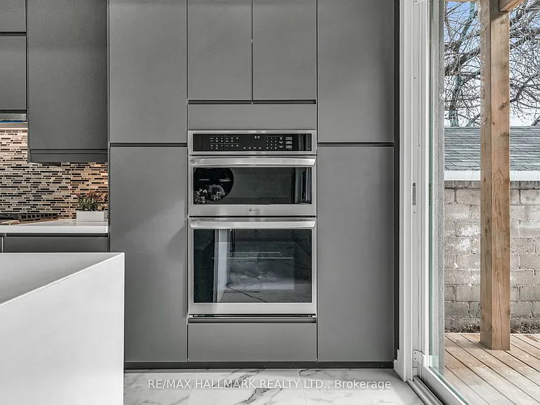 53 Buttonwood Ave — Photo 11