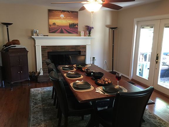Dining / Fireplace