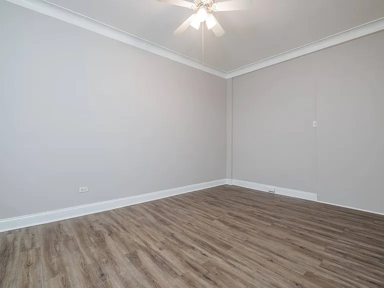 4706 N Beacon — Photo 14