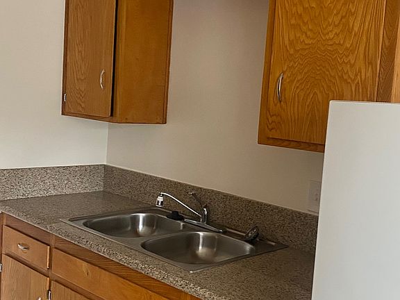 3rd image of 4465 Rosebud Ln #15