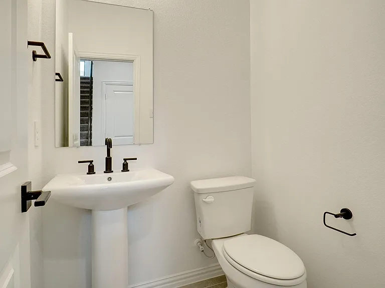 1608 Pine Valley Dr — Photo 33