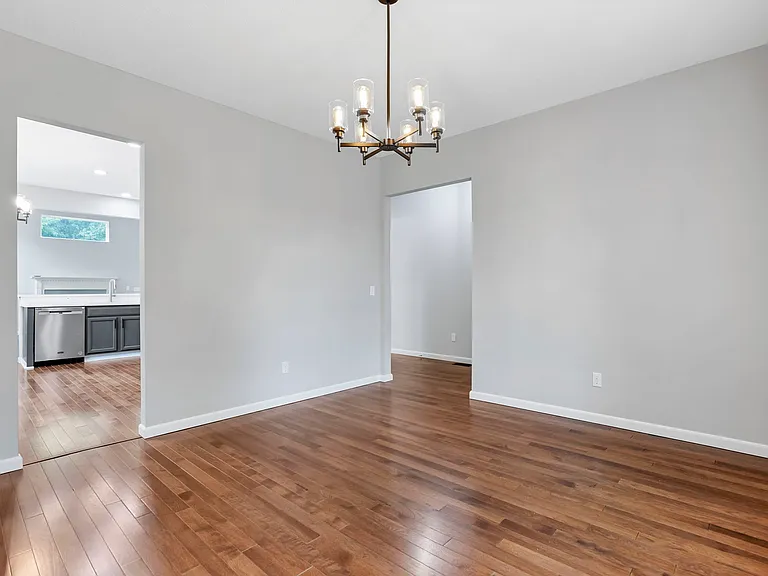 7236 Upper Albany Dr — Photo 10