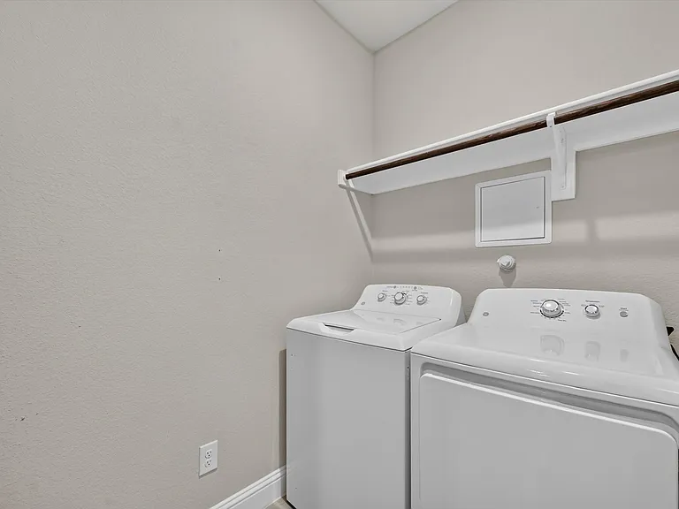 4129 Ranchero Dr — Photo 20