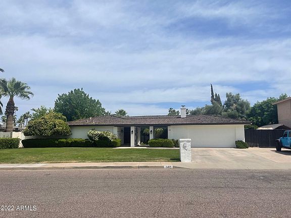 2nd image of 340 W Gleneagles Dr