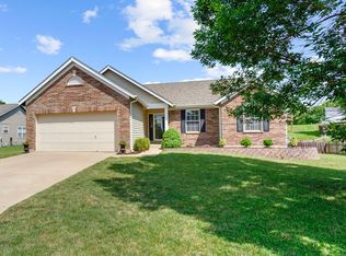 25 Keystone Ct, O'Fallon, MO 63368