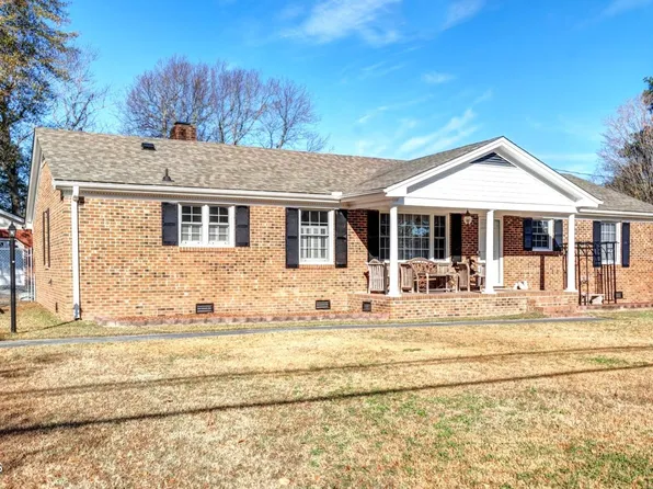 400 Speight Avenue, Tarboro, NC 27886